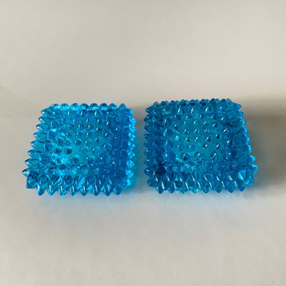 Vintage Fenton Art Glass Hobnail Tea-Light or Candleholders - Picture 3 of 8